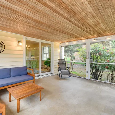 Richmond Vacation Rental About 10 Mi To Downtown!